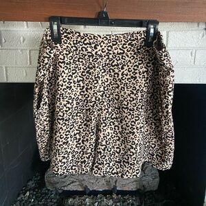 Nine West Leopard Print Women's Short
Large